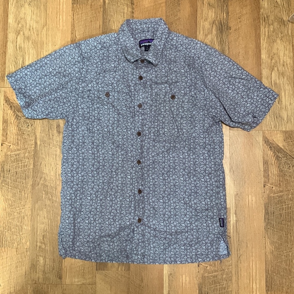 Patagonia Backstep Button Down Short Sleeve Shirt
